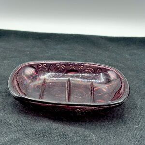 Vintage purple glass soap or trinket dish. Leaf pattern. 5 1/2" x 4"